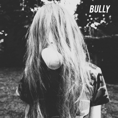 Bully 專輯封面