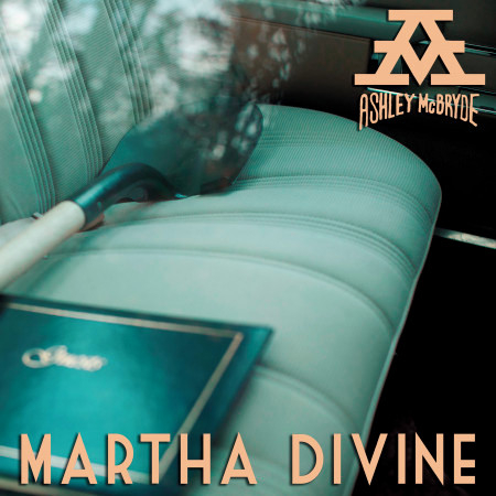 Martha Divine