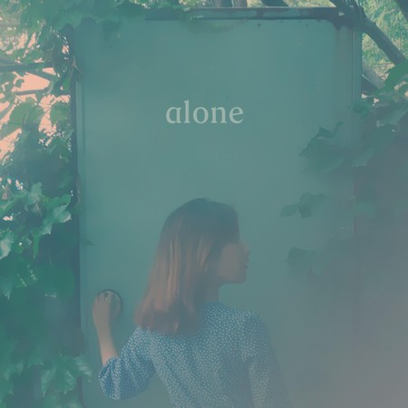Alone 專輯封面