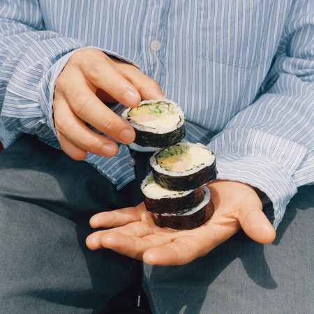 romeo n juliet (feat. youra)