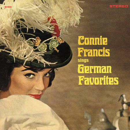 Sings German Favorites