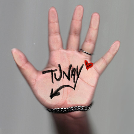 Tunay