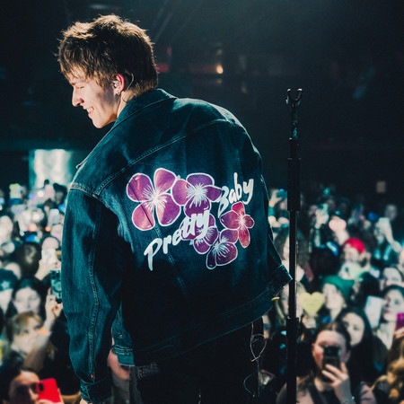 Pretty Baby (Live From Toronto)