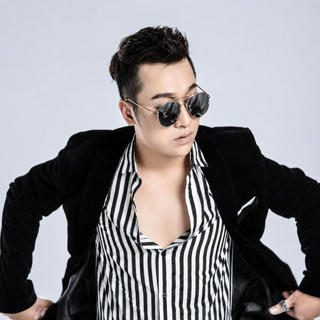 Còn Đầy Ra Đấy